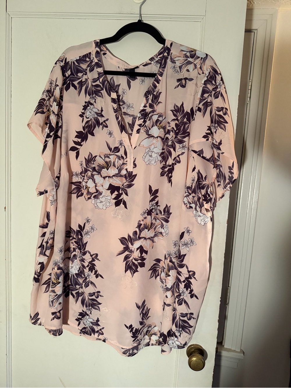torrid Blush Pink Floral Split-Neck Blouse
